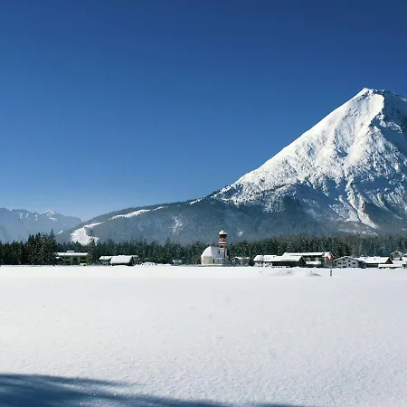 Apartamento Apartment In Seefeld Near Rosshuette Ski Resort *